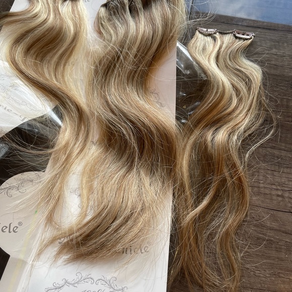 14 inch clip in hair extensions - Picture 5 of 6